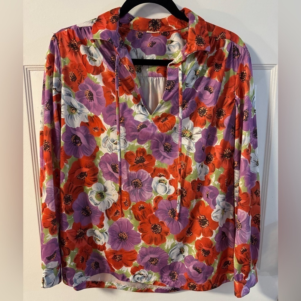 1970’s Floral Flower Power Womens Collared Blouse Bow Tie Top Medium Vintage